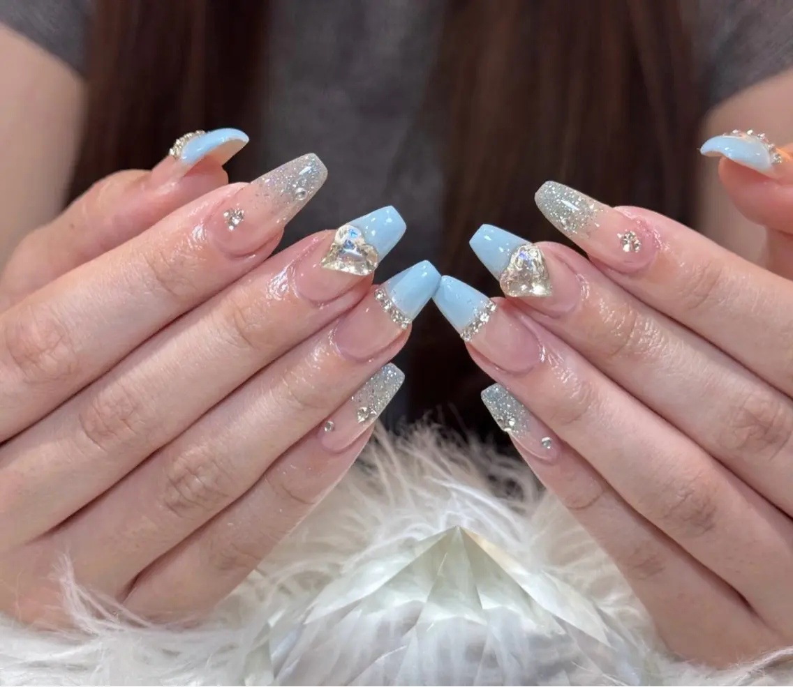 ネイル ハンドネイル Anmi Nail 新宿のネイルデザイン