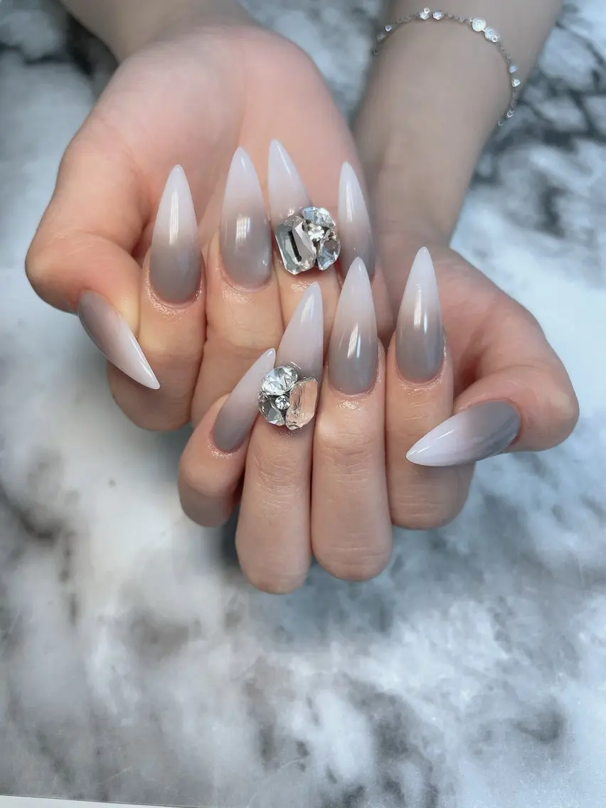 ネイル ハンドネイル Kayo 💅のネイルデザイン