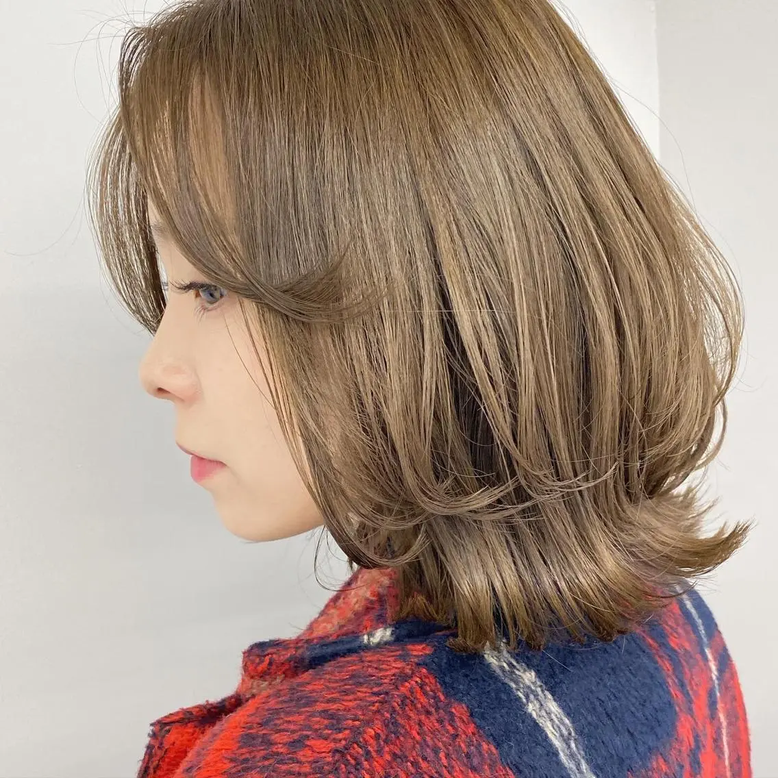 ミディアム カラー カット ヘアカラー トリートメント ✨大人韓国レイヤー ✨吉原 潤✨のヘアスタイル