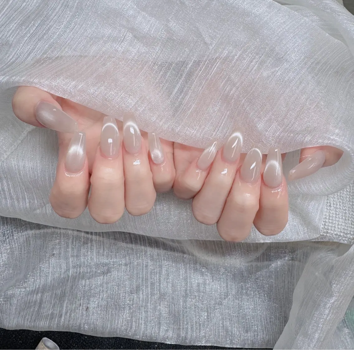 ネイル オーロラネイル フレンチネイル ジェルネイル ハロウィン キラキラネイル ハンドネイル H.baby Nail Salonのネイルデザイン
