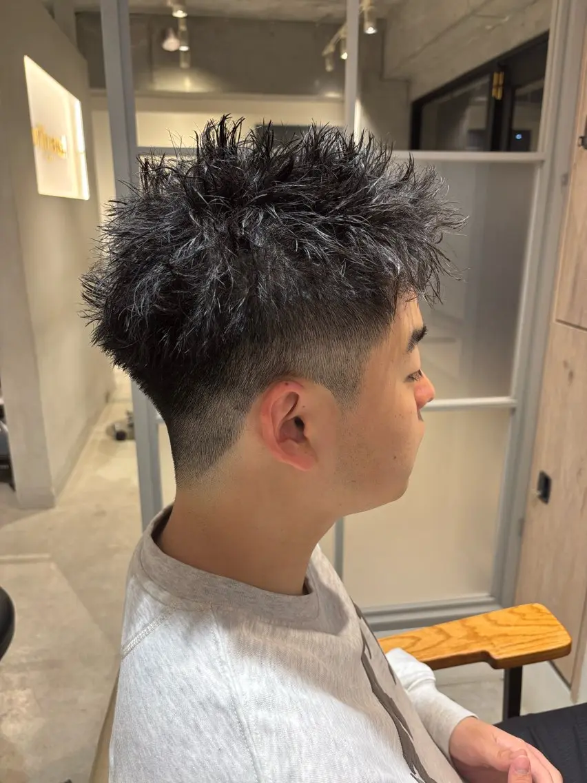 メンズ カット shinta スパイキー/パーマのヘアスタイル