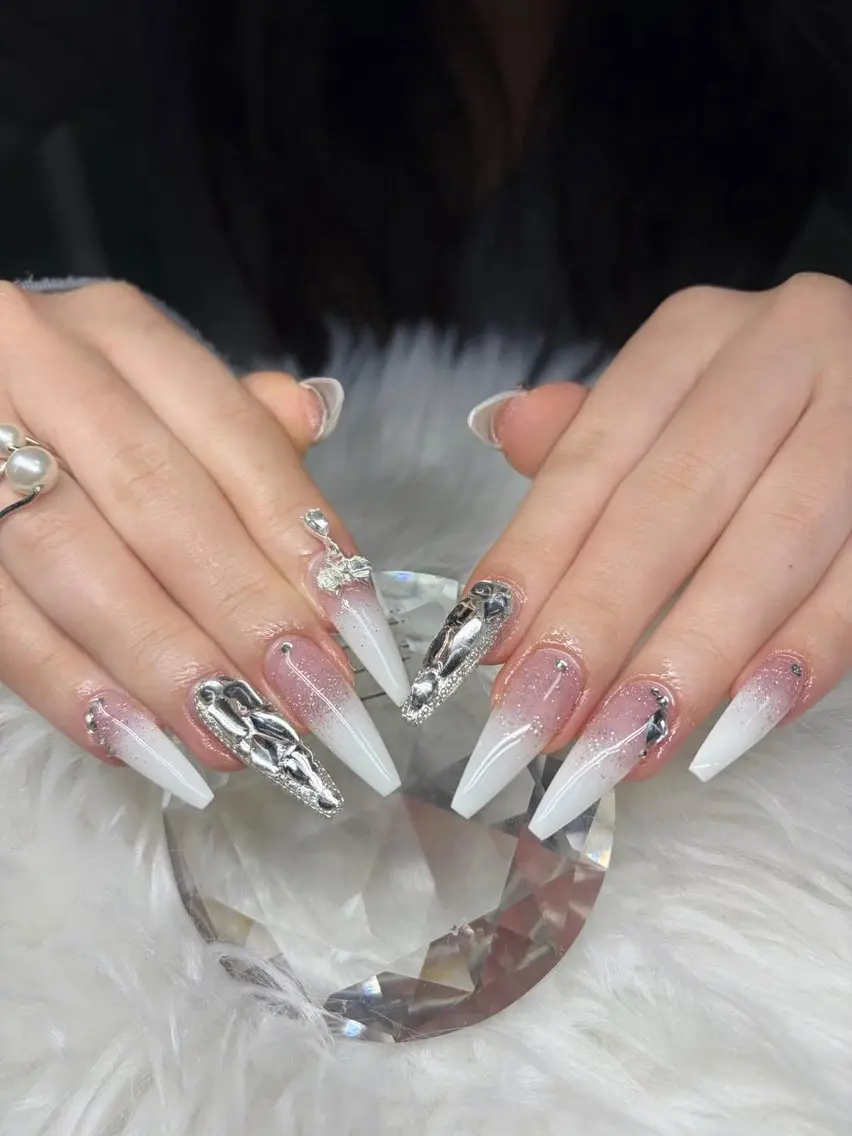 ネイル アートネイル オーロラネイル チークネイル 長さ出し フットネイル ハンドネイル 銀河_ Chan nailsのネイルデザイン