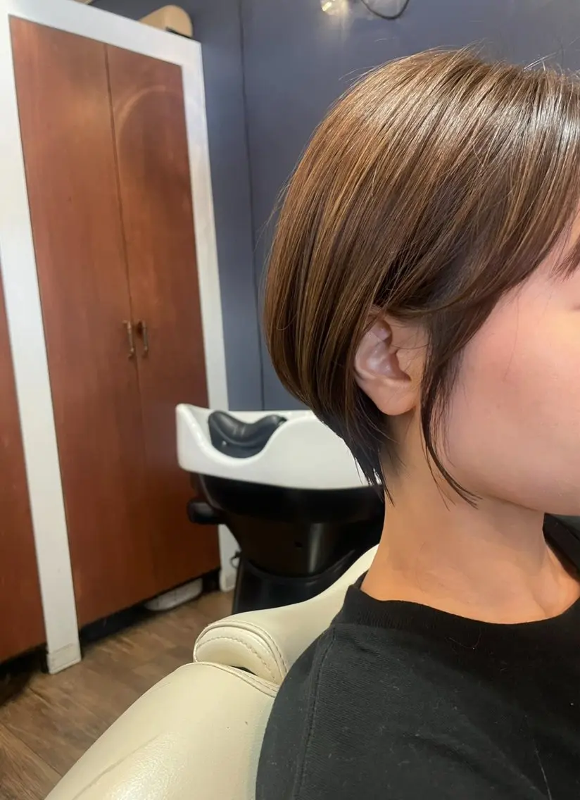 ショート カット ヘアカラー オヤマ タケアキのヘアスタイル