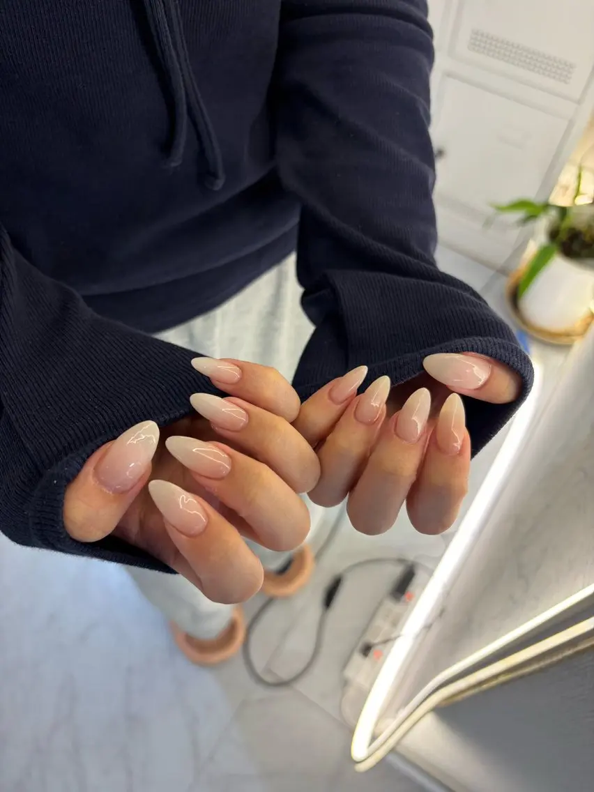グラデーションネイルの写真