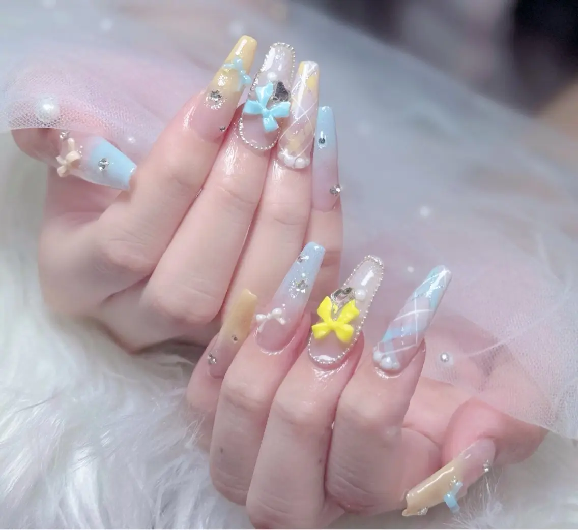 ネイル ハンドネイル AURORA nail salonのネイルデザイン