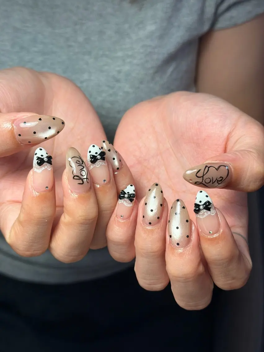 ネイル 韓国ネイル シンプルネイル ワンホンネイル ハンドネイル CoMo Nailのネイルデザイン