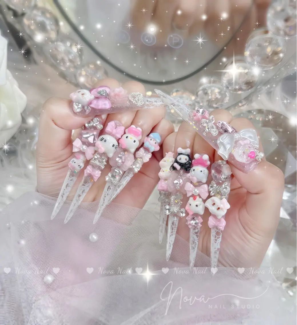 ネイル アートネイル ロングネイル 持ち込み スーパーロングネイル ハンドネイル ハンドケア Nova Nail Nambaのネイルデザイン