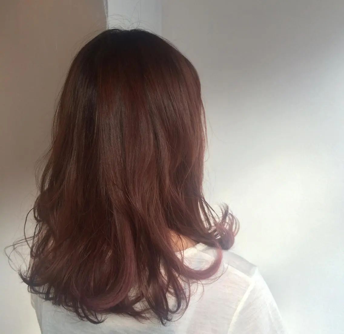 セミロング カラー イルミナカラー Lagom なかだのヘアスタイル