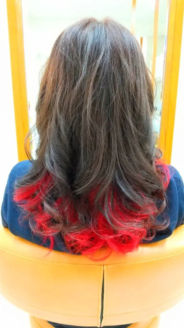 ロング カラー ブリーチ レッドカラー ヘアカラー トリートメント 小林暢🌟Orque 髪質改善サロン🌙のヘアスタイル