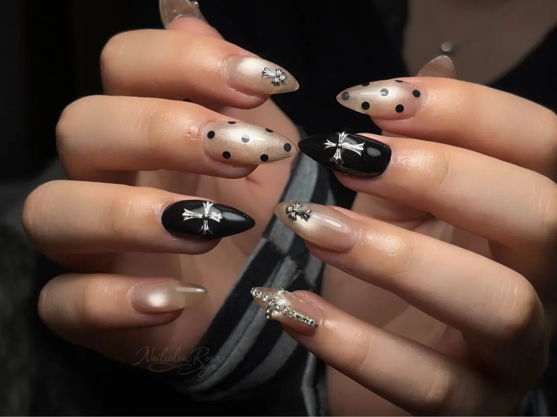 ネイル ハンドネイル nailsalon ROSA ayaのネイルデザイン