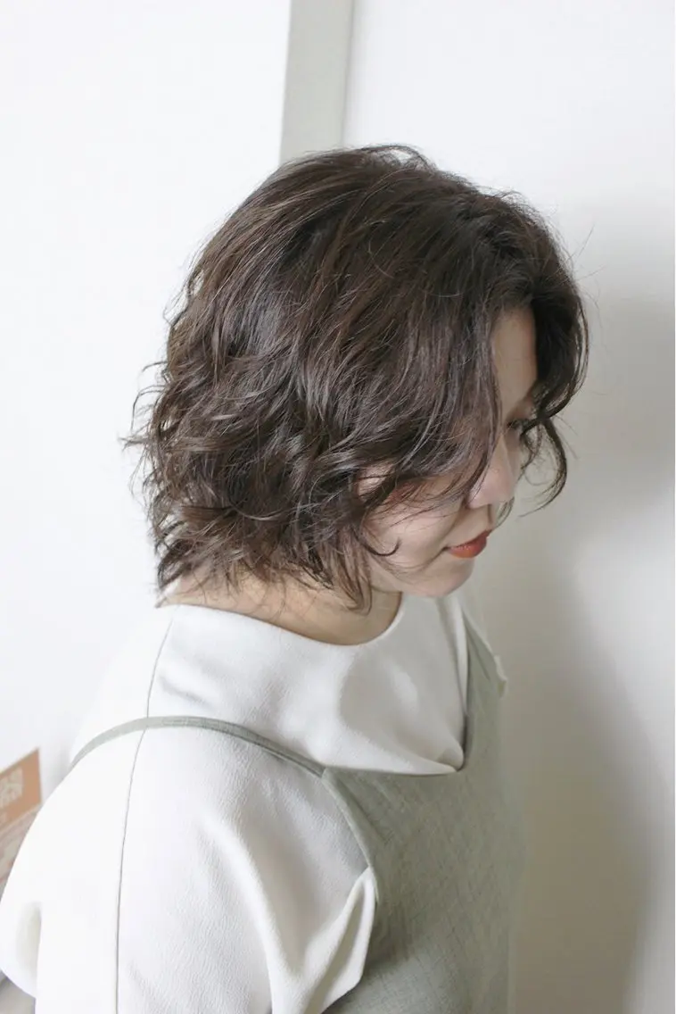 ミディアム パーマ ミディアムパーマ ウルフカット パーマ 土居 正季のヘアスタイル