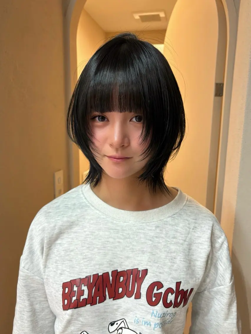 ショート カラー カット ヘアカラー トリートメント ヘッドスパ ヘアセット 似合わせボブ✨️ RIEのヘアスタイル