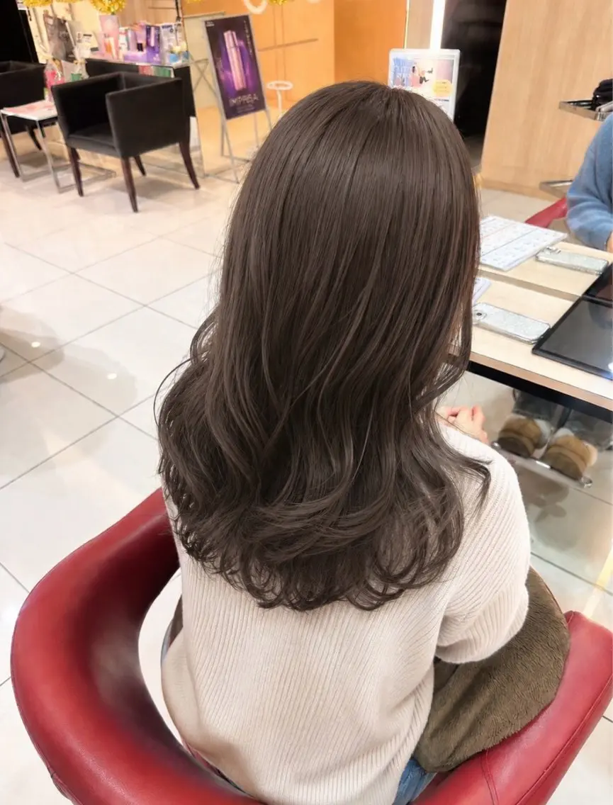 ロング カラー 【モデル様募集🖤】 MIKI//伊勢原のヘアスタイル