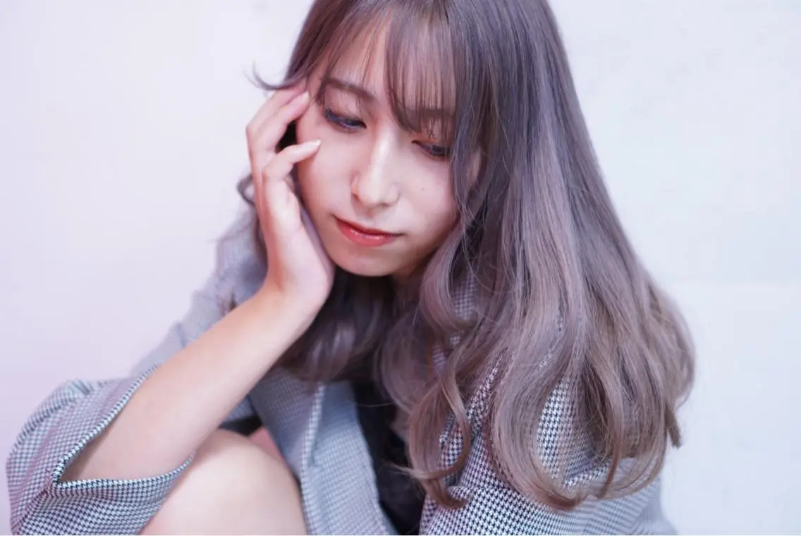 セミロング カラー バレイヤージュ ブリーチ ケアブリーチ 透明感カラー ダブルカラー ヘアカラー トリートメント ブリーチの神 KYONのその他イメージ