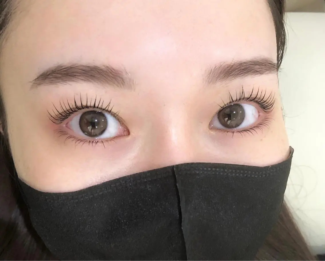 ネイル マツエク・マツパ アイブロウ 眉カラー 韓国風マツエク パリジェンヌラッシュリフト まつげパーマ 長さ出し ハンドネイル フットネイル ハンドケア Nail&eye Belire 新宿のネイルデザイン