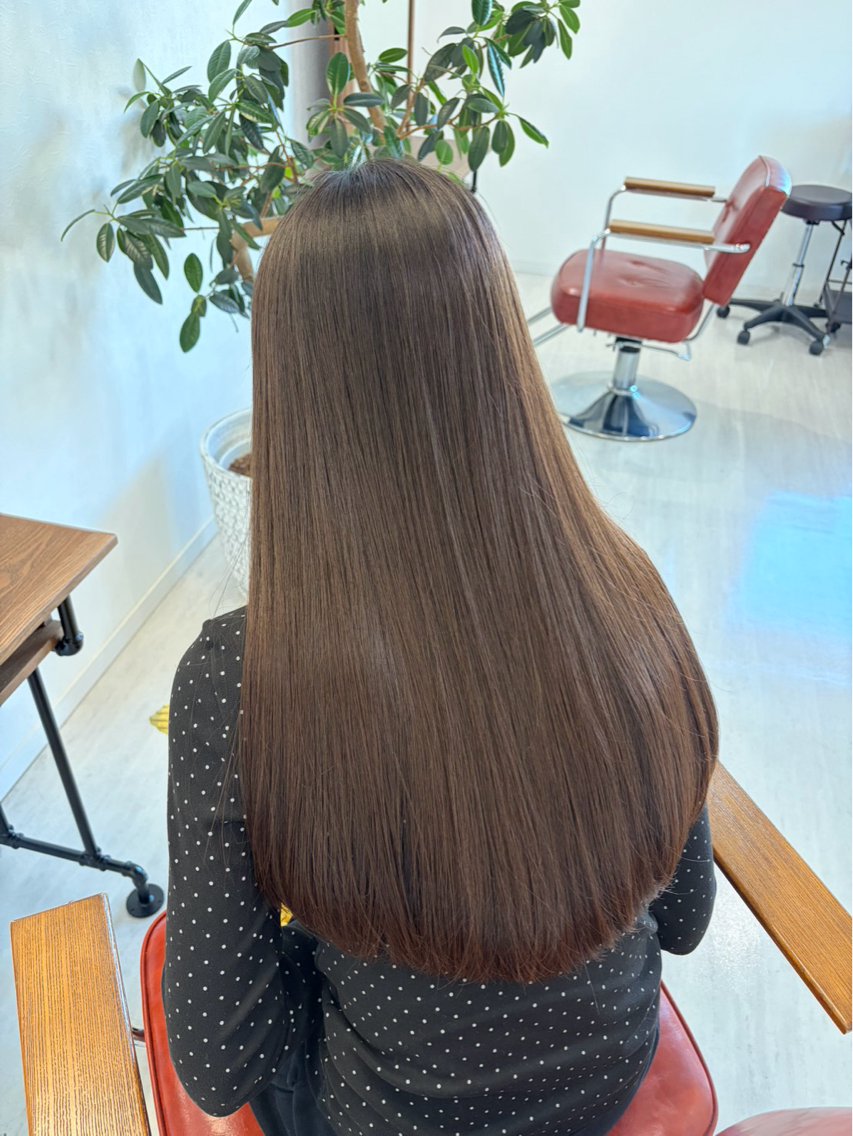 縮毛矯正モデルの写真