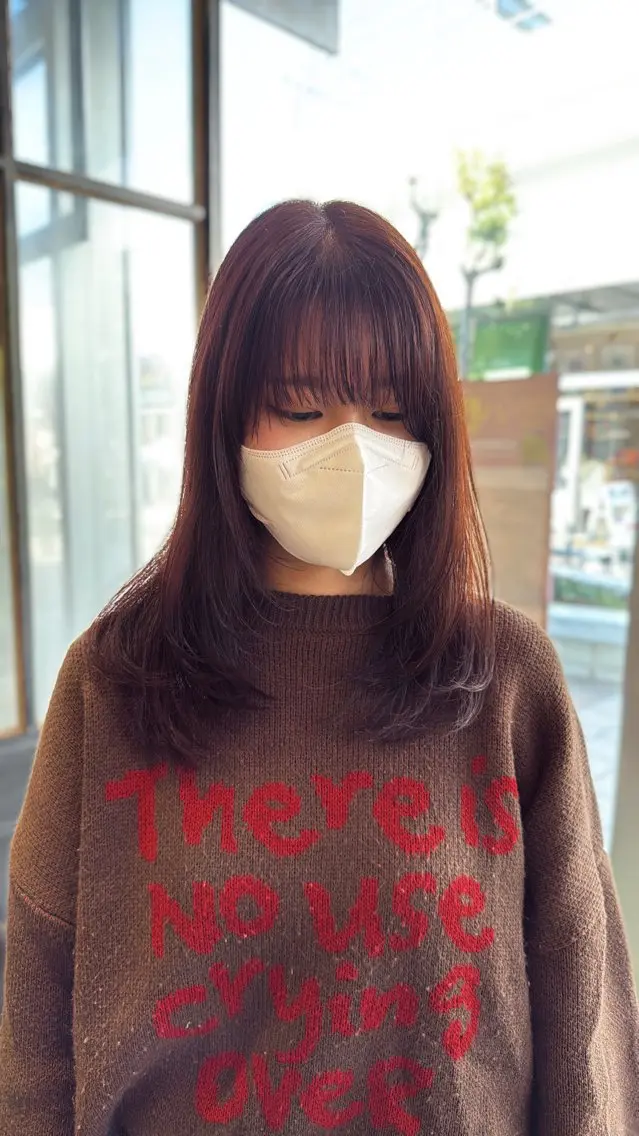 セミロング レイヤーカット カット ヘアカラー レイヤーカット /momocaのヘアスタイル