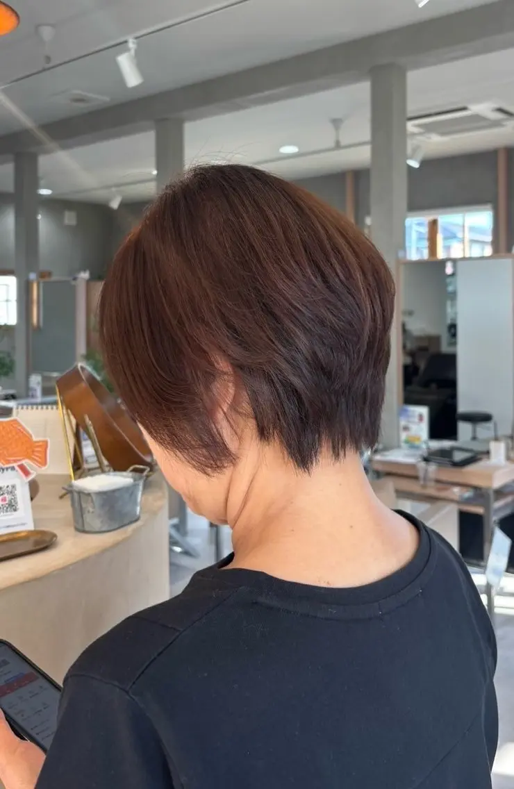 カラー ヘアカラー 長嶋 晴美のヘアスタイル