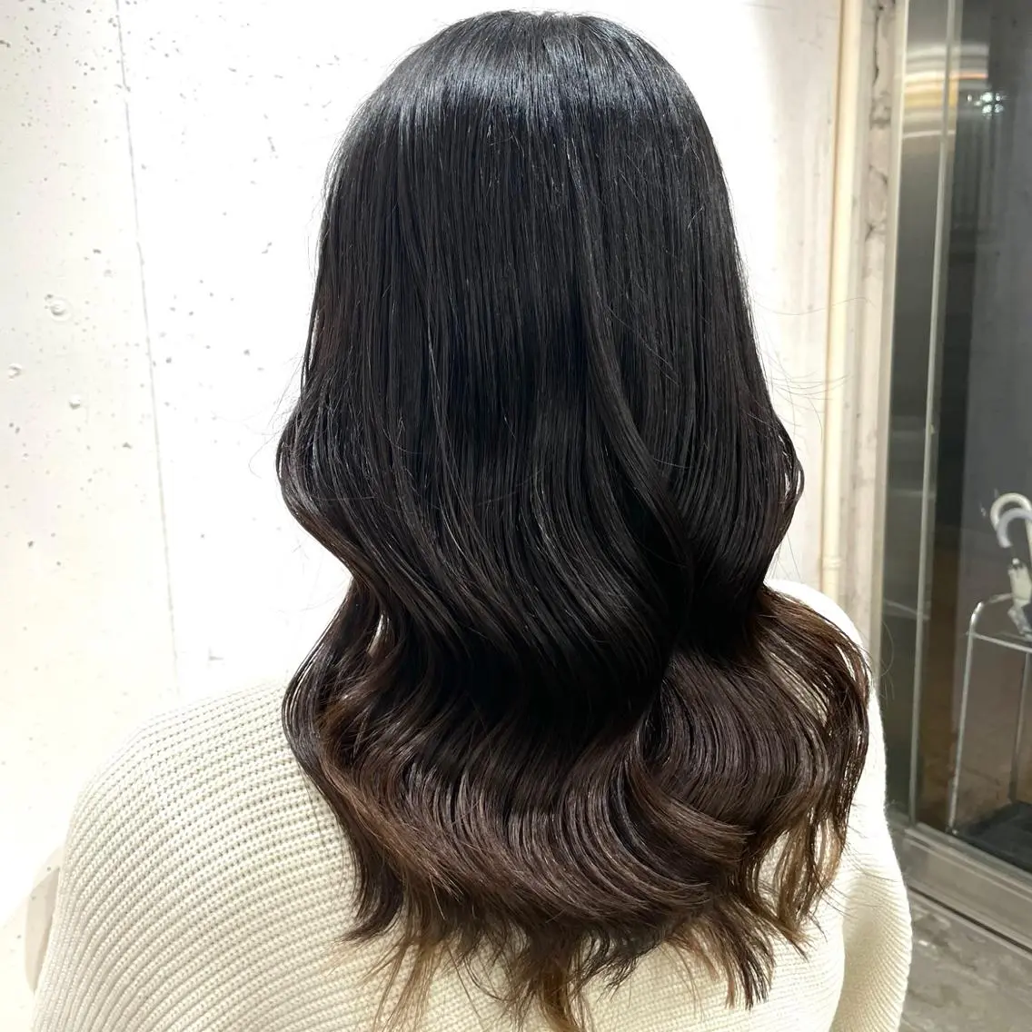 セミロング ヘアカラー 🎀韓国系ハイトーン カラーYoko🎀のヘアスタイル