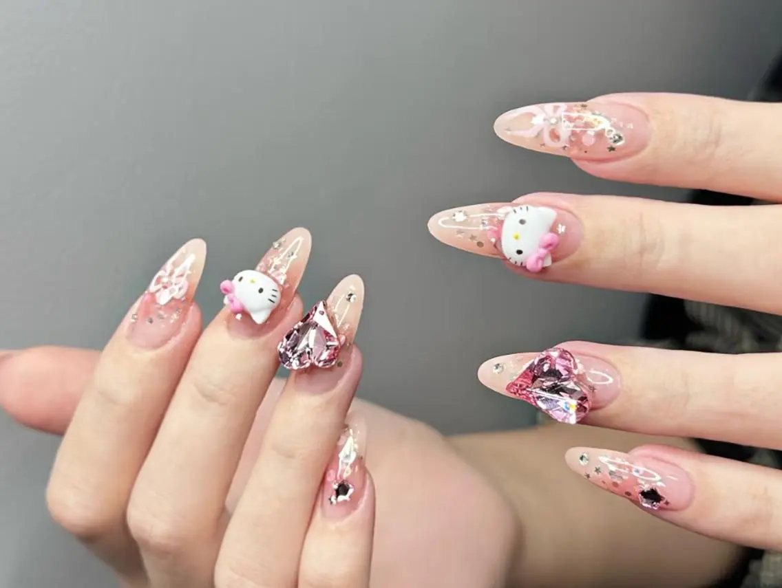 ネイル ハンドネイル エリ🫧 nail池袋東口のネイルデザイン