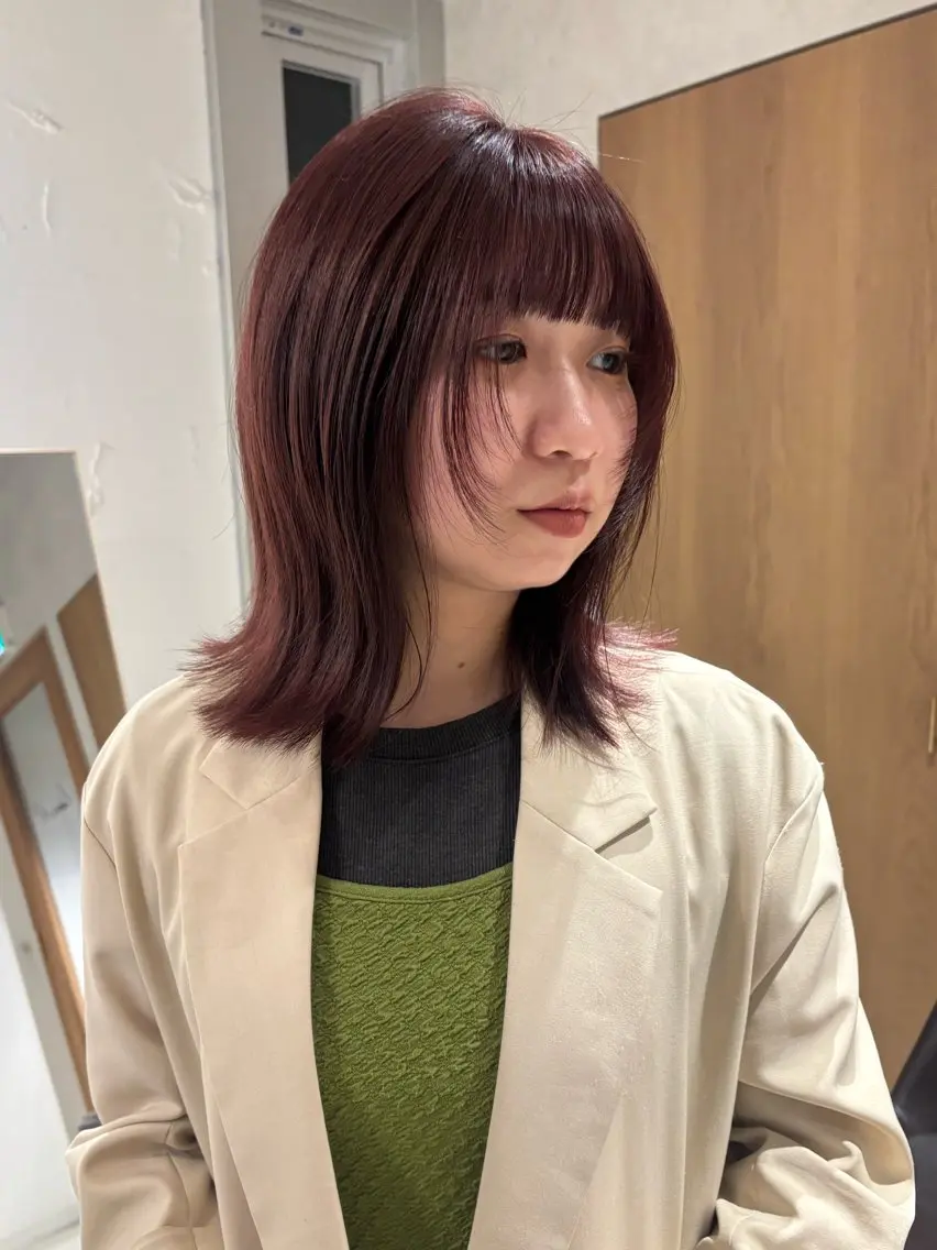 ミディアム カラー カット ヘアカラー トリートメント mei｜顔まわり ×透明感カラーのヘアスタイル