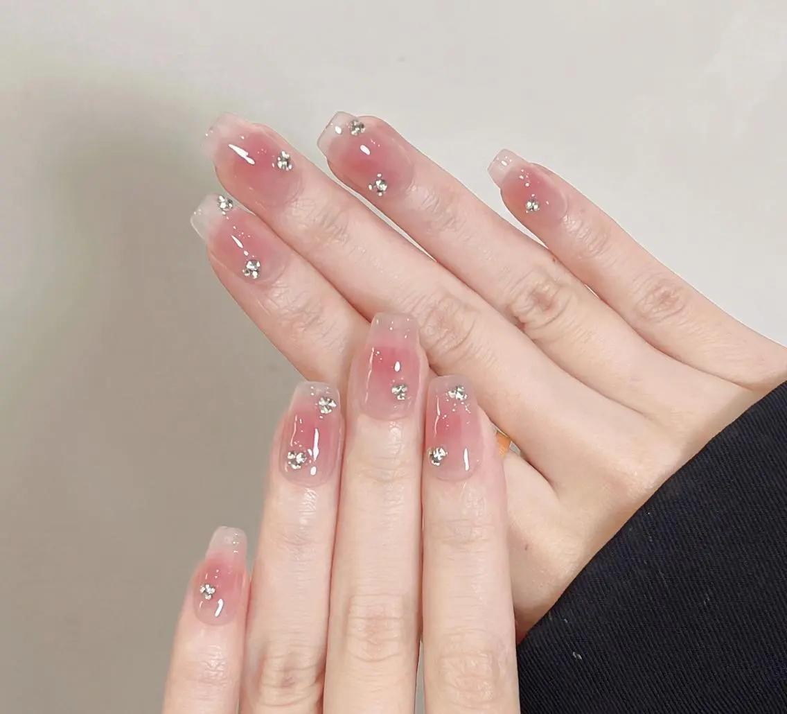 ネイル ハンドネイル ハンドケア りん か🍄のネイルデザイン