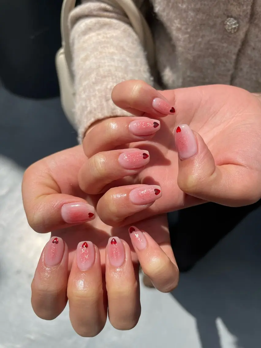 ネイル チークネイル ワンホンネイル IROHA NAIL 北村菜帆のネイルデザイン