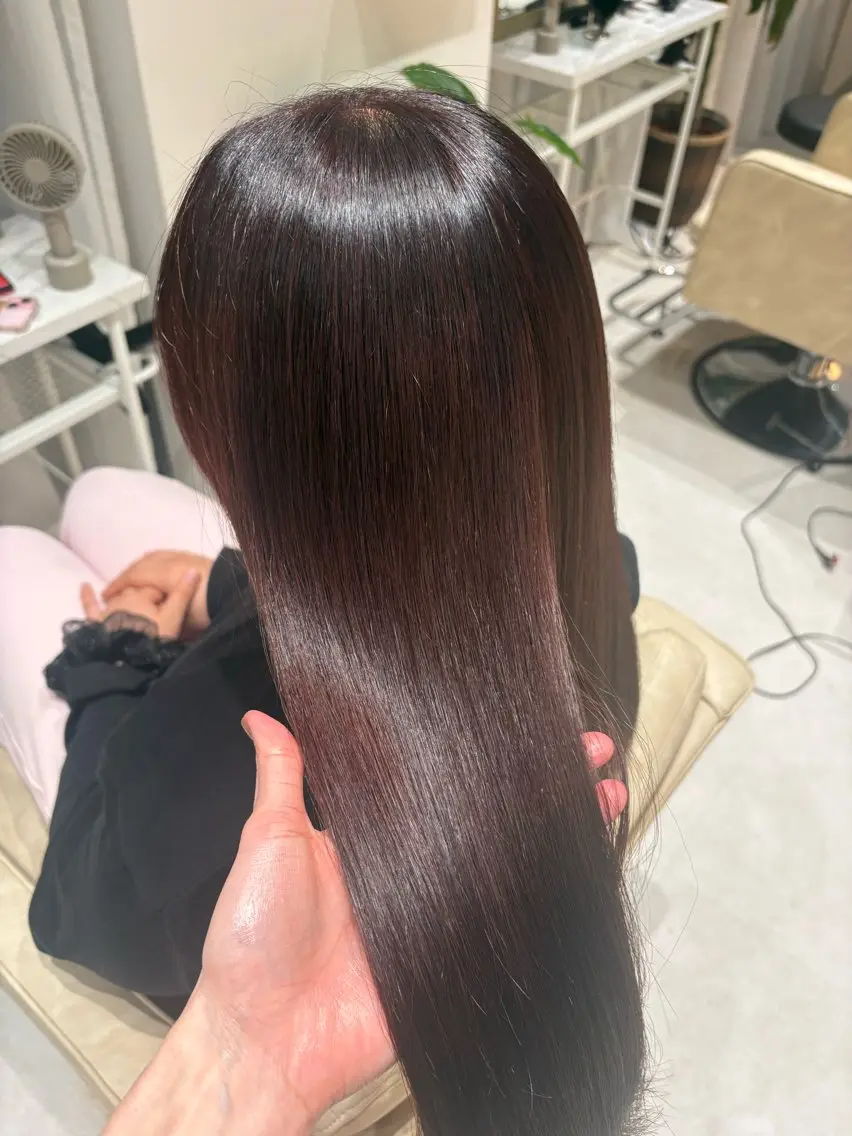 カラー ヘアカラー 🥨伊藤みやこ🥨 ショートカット🌈のヘアスタイル
