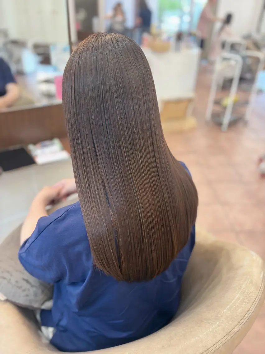 ロング 髪質改善 カット 縮毛矯正 トリートメント 出水 裕大のヘアスタイル