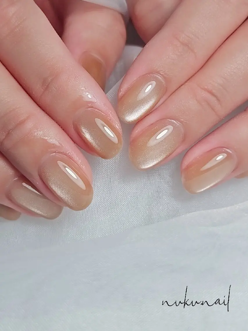 ネイル マグネットネイル マグネットワンカラー ワンカラーネイル nuku.nail 　namiのネイルデザイン