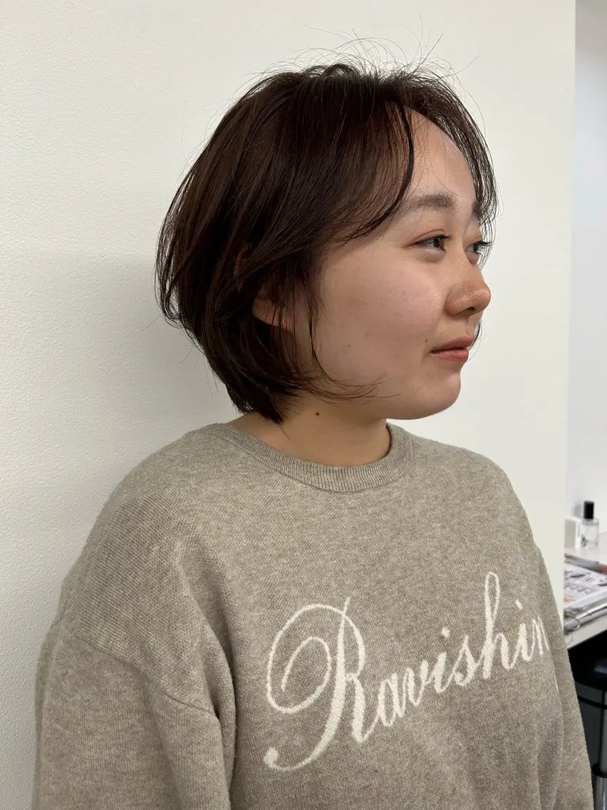 ショート ヘアカラー 鍛治 美月稀のヘアスタイル