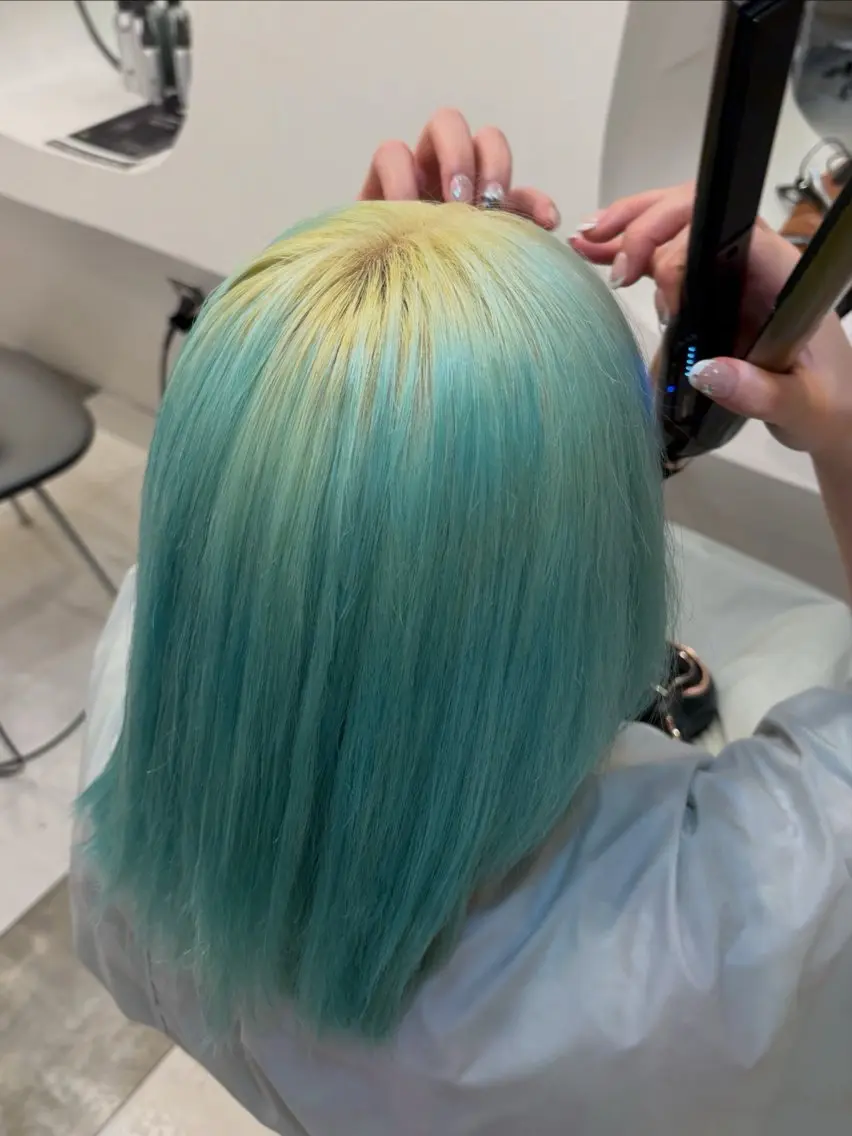 ミディアム ヘアカラー 永田 茉莉花のヘアスタイル