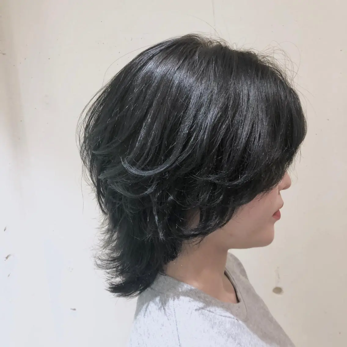 ミディアム カラー パーマ ヘアアレンジ バレイヤージュ ベージュカラー ブリーチ 透明感カラー グラデーションカラー カット ヘアカラー トリートメント 【ツヤ髪美容師】 ツダケイスケのヘアスタイル