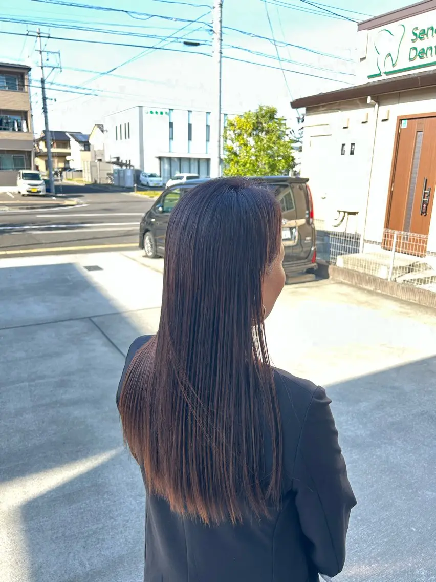 ロング カラー オレンジ 菊地 未夢のヘアスタイル