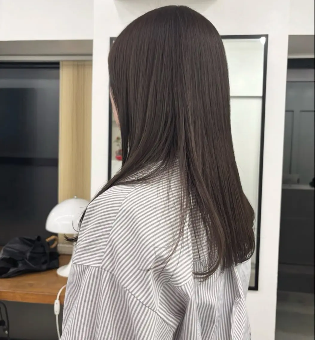 カラー ブルーカラー シルバー ヘアカラー Sara Ohashiのヘアスタイル