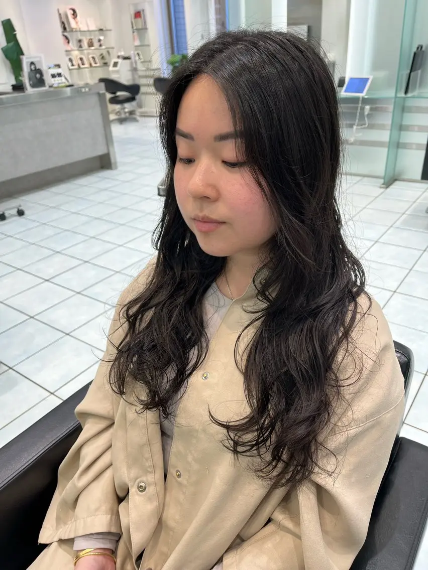 ✨レディースカット+ケアパーマ「縮毛矯正　デジパ以外」✨＋クイックトリートメントの写真