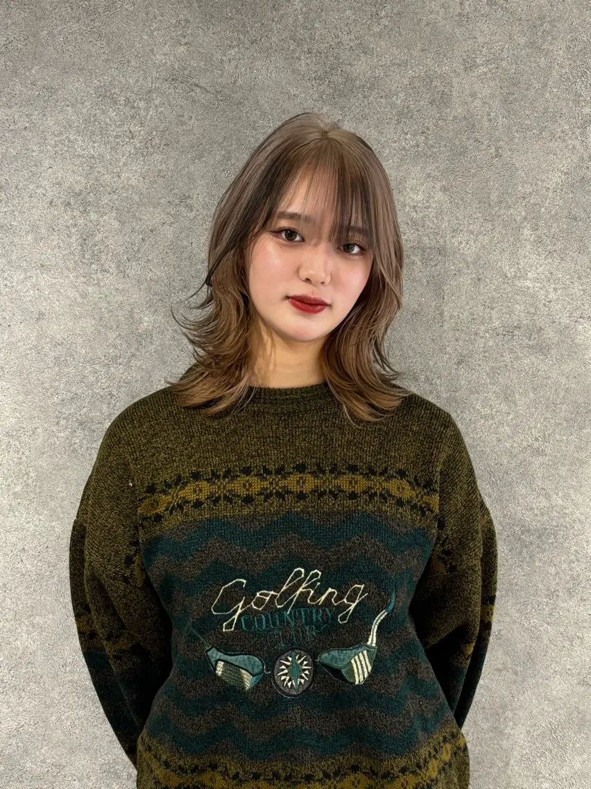 ミディアム カラー ブリーチ ケアブリーチ 透明感カラー デザインカラー ダブルカラー カット ヘアカラー トリートメント RURI韓国ボブ 🇰🇷タッセルボブのヘアスタイル