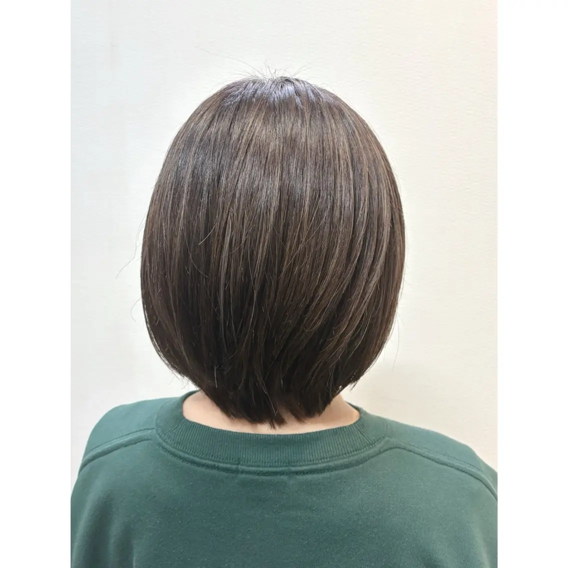 ショート 🪞Kana｜透明感 カラー × 髪質改善のヘアスタイル