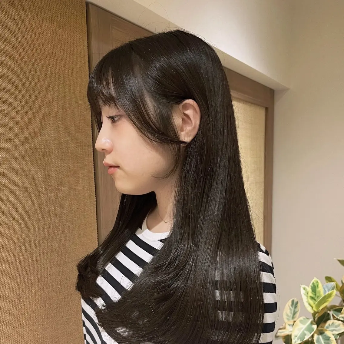 ロング カラー 透明感カラー 顔周りカット KANO🌷 艶カラーのヘアスタイル