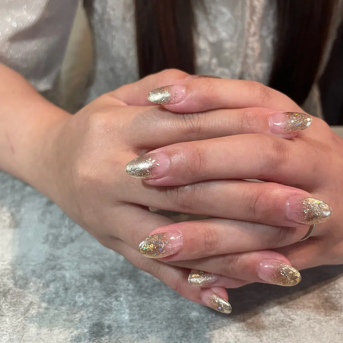 ネイル グラデーション ミラーネイル Chéri［シェリ］ nail salonのネイルデザイン