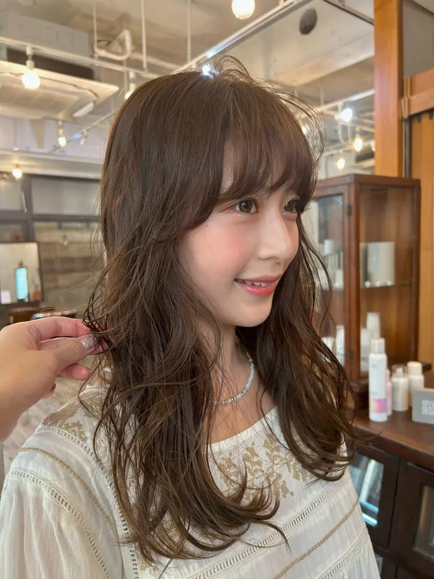 ロング カラー ブリーチ 透明感カラー ブリーチなしカラー ブラウンカラー 🦔🪷なりたりみのヘアスタイル