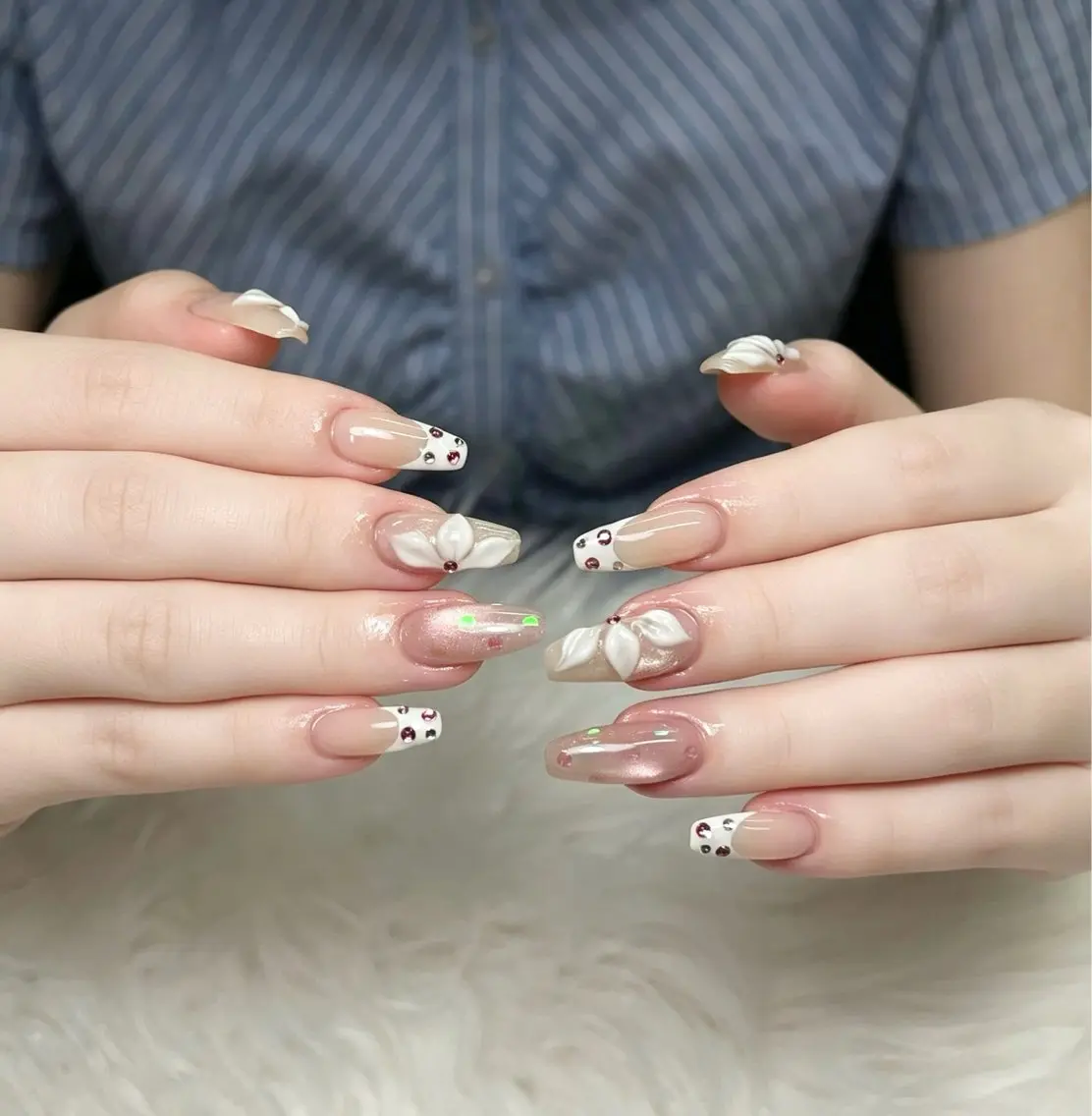 ネイル 長さ出し ジェルネイル 韓国ネイル ネイルチップ ワンホンネイル ハンドネイル ハンドケア NEM.nail studio 京都店のネイルデザイン