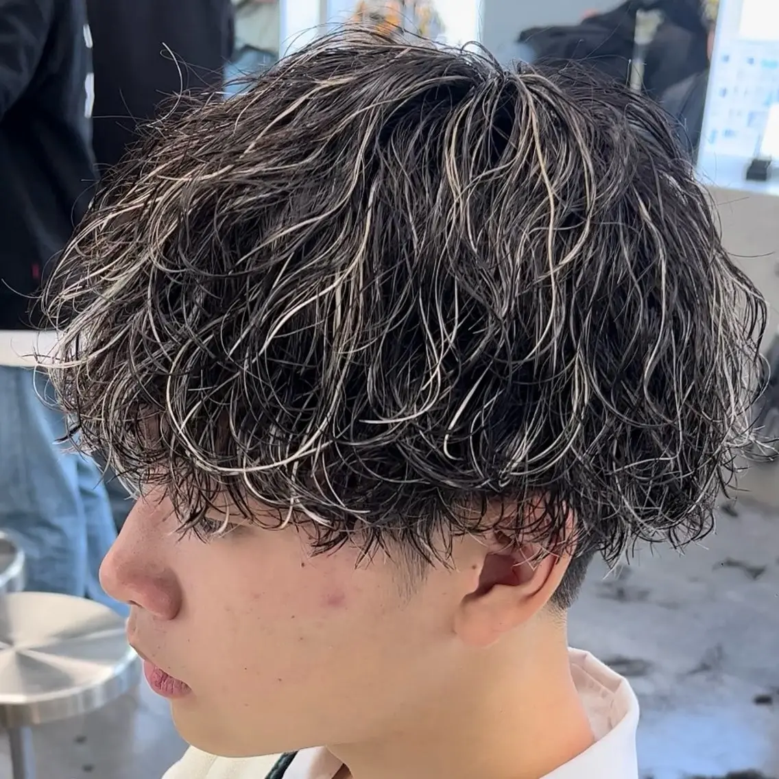 ミディアム カラー ヘアアレンジ メンズ fifth 石川 凪のヘアスタイル