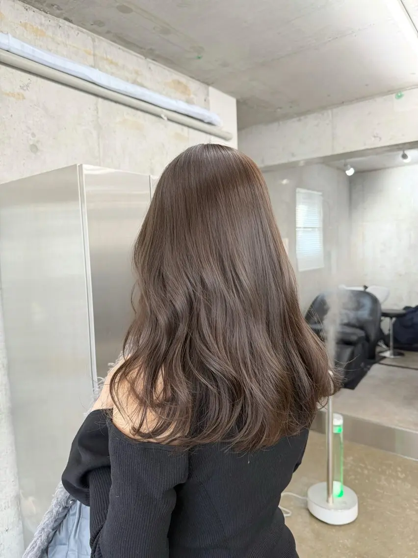 セミロング カラー ベージュカラー ミント ミントベージュ カット ヘアカラー トリートメント 高橋大樹/グレー ジュ/ブリーチなしのヘアスタイル