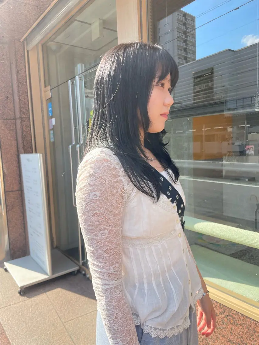 ロング カラー 黒髪 ブルーカラー ブルーブラック 髪質改善/Bloss om🌷高橋沙衣のヘアスタイル