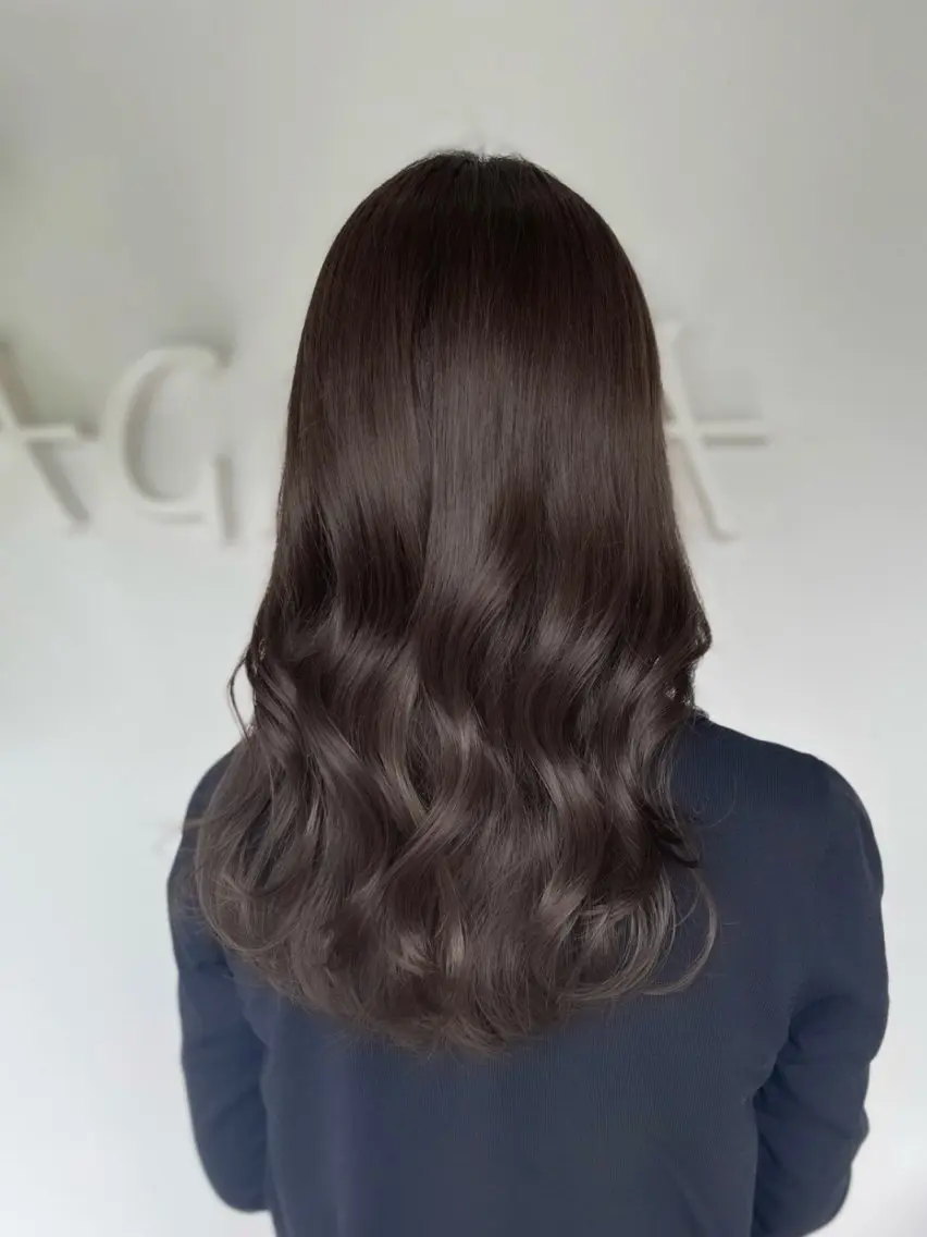 ロング カラー ブリーチ ブラウンカラー ブリーチなしカラー 透明感カラー／ 艶感カラー／RAMUのヘアスタイル