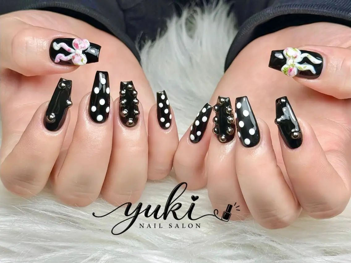 ネイル アートネイル ボルドー フレンチネイル ジェルネイル 氷ネイル・うるうるネイル Yuki Nailsalonのネイルデザイン