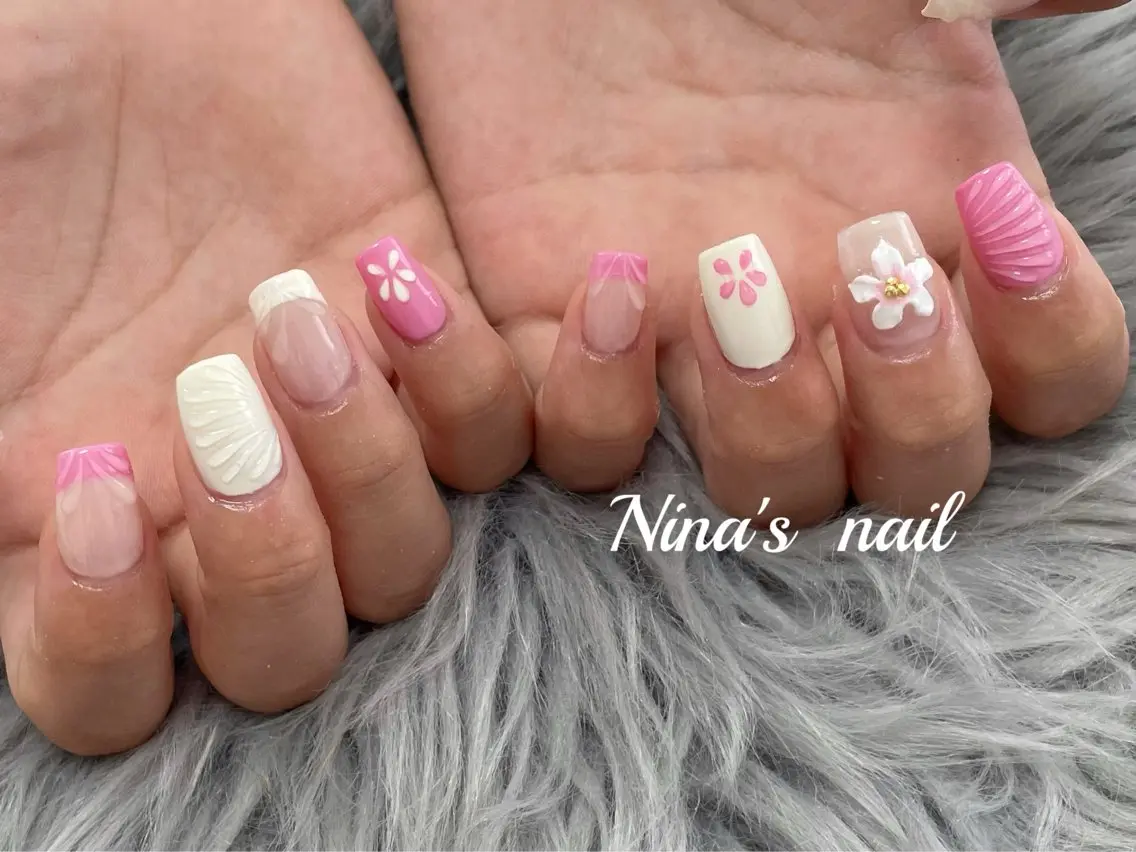 ネイル フラワーネイル ハンドネイル Nina's nailのネイルデザイン