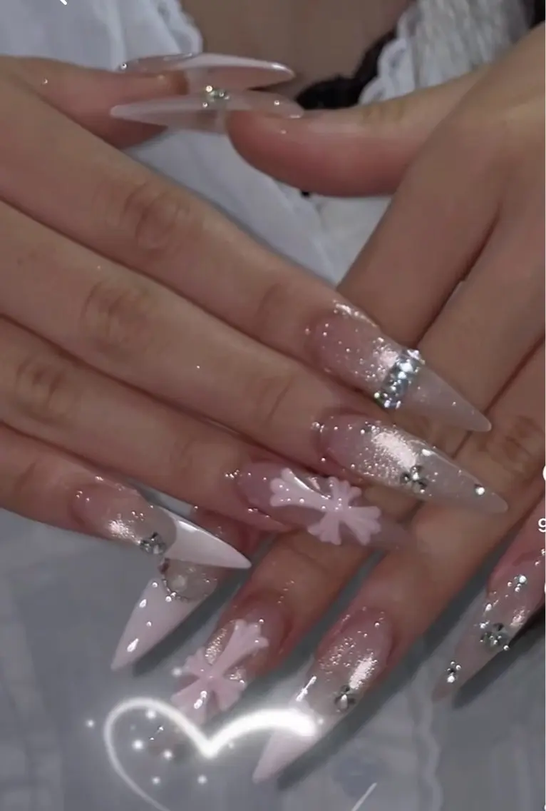 ネイル アートネイル 長さ出し ジェルネイル キラキラネイル 韓国ネイル kana nailのネイルデザイン