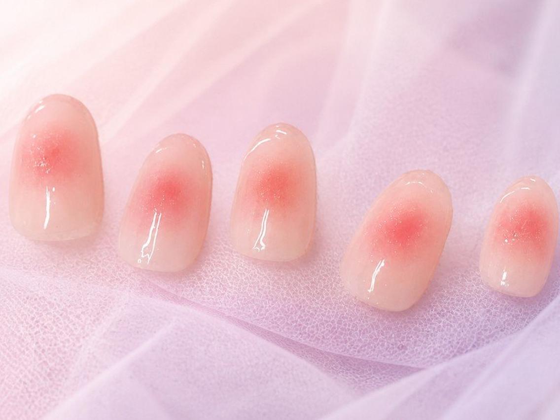 ネイル オーロラネイル チークネイル 春ネイル ハンドネイル Lili Nail Studio西荻窪店のネイルデザイン